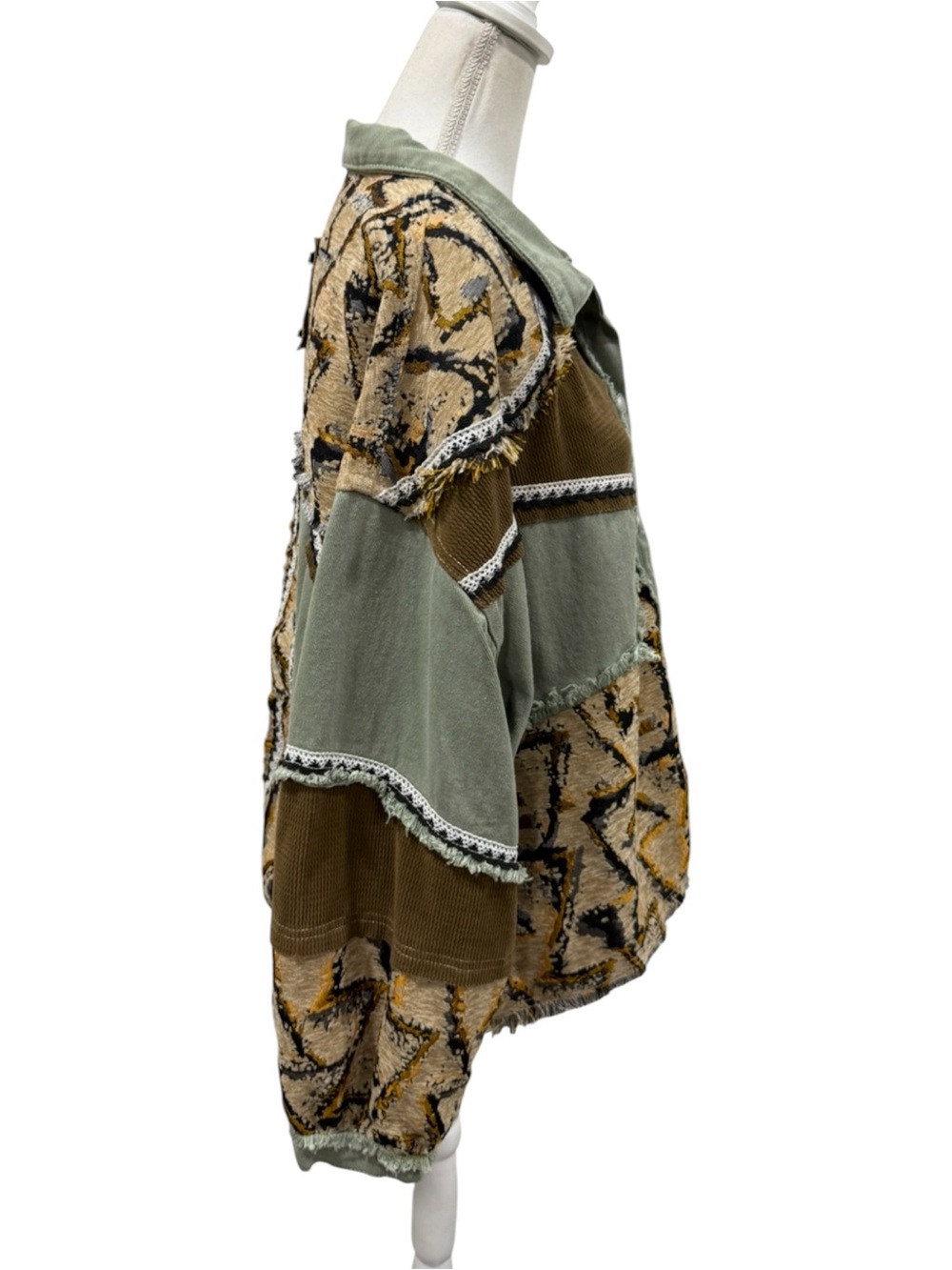 POL Bohemian Patchwork Western Tapestry/Corduroy Jacket - Picture 9 of 15